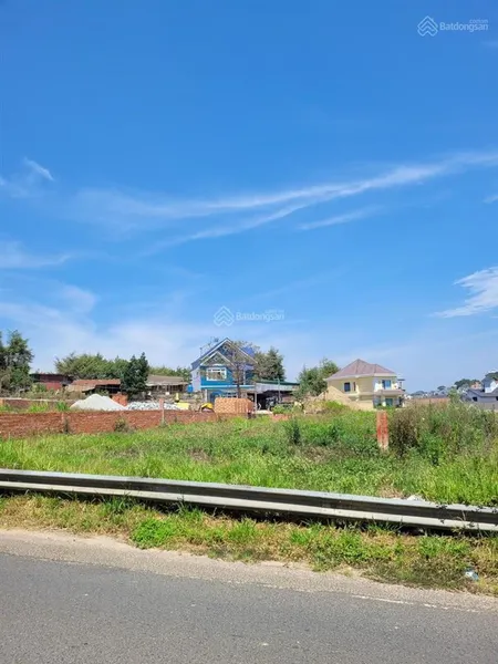 Bán đất đường triệu việt vương, thành phố đà lạt, 353m2 xây dựng