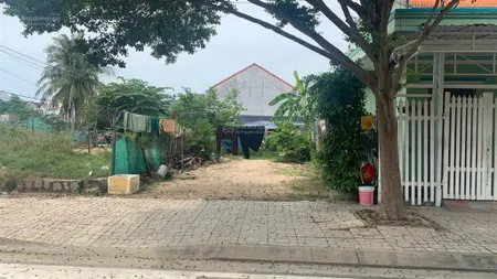 Cực đẹp lô đất đối diện trường trung cấp, mặt đường nhựa trường vạn giã 3 chỉ 170m