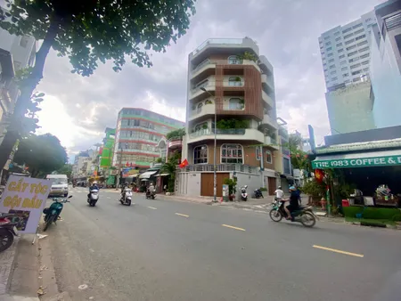 Nhà MTKD Tân Hương, 85m2, 5 tầng, 9PN, gần AEON Tân Phú, chỉ 16.5 tỷ TL