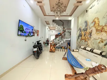 Nhà đẹp 3tầng 7tỷ4 p.Tam Bình-Thủ ĐỨC 
Hoàn công đầy đủ đường ôtô quay đầu