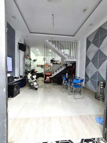 Nhà / đường số 22, Bình Hưng Hòa A dt 51,75m2 1 lầu 3pn 2 wc giá 5,7 tỷ
