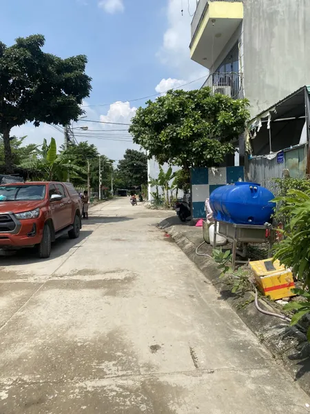 Bán đất 72m² ngang 4m VIP chợ Long Phước