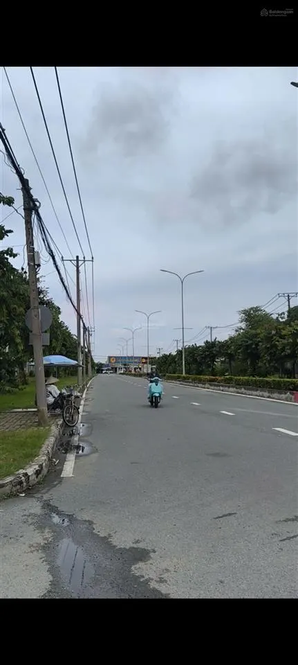 Đất giá 5,2 tỷ, dt 8*20m, đường 7m, sau trường thành công, đường nguyễn văn tạo, nhà bè