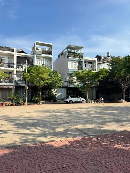 Bán đất đẹp view công viên đặng thùy trâm, dt 4m x 15m xây full