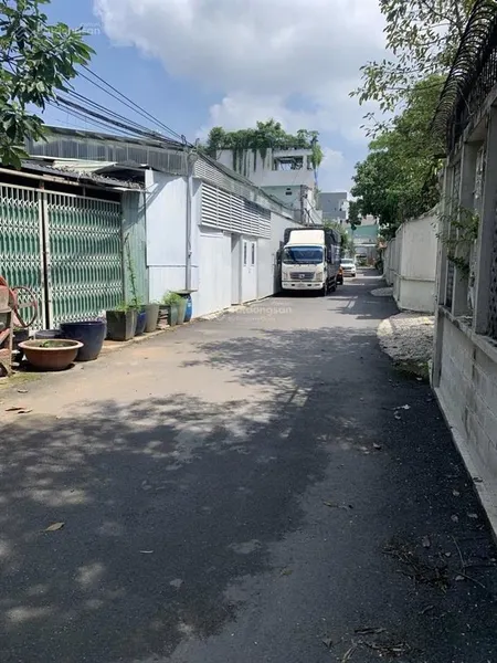 Siêu phẩm phân lô xây chdv đường 160 213m2(10x21m) 50tr/m2