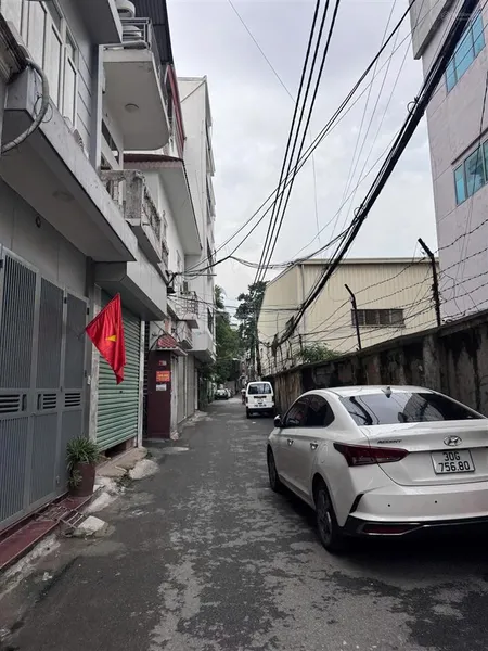 Bán gấp đất mặt ngõ thông ô tô đỗ cửa ngay cầu trắng cầu am vạn phúc 39m2 giá 8.15tỷ