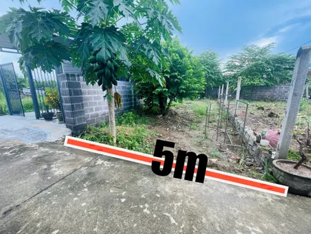 🪐🏖️ Đất Dân – Giá rẻ – gần Hương Lộ 39 Hàng Hiếm còn sót tại Diên Lạc

❇️DT : 108,6m² ( 73,8m thổ cư ) 
❇️Hướng Đông Bắc
❇️Đường bê tông 3m Qh mở rộng 16m
❇️Cách Hương Lộ 39 chỉ vài bước chân – gần trường học các cấp . gần chợ , dân cư đông, thân thi
