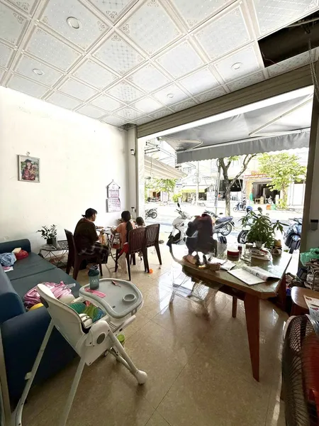 🔴💥Nhà gác lững đường Phùng Hưng - trục đường 10,5m kinh doanh thông biển