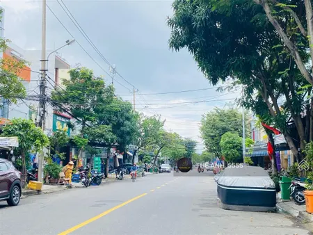 Đất mặt tiền khu biển sơn trà, đối diện chợ, cách biển chỉ 300m