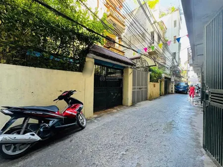 Đầu tư chỉ 233tr/m2 phân lô hoàng văn thái 106m2 mt 5.5m oto vào đất bán đất tặng nhà
