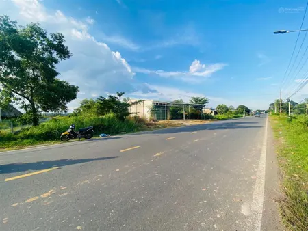 Mặt tiền kinh doanh 5x45 có thổ cư 1tỷ400 triệu thương lượng