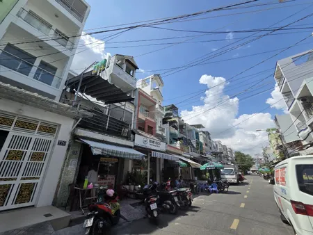 Bán nhà 44m² ngang 3.5m giá 10.3 tỷ Phường Bình Phú