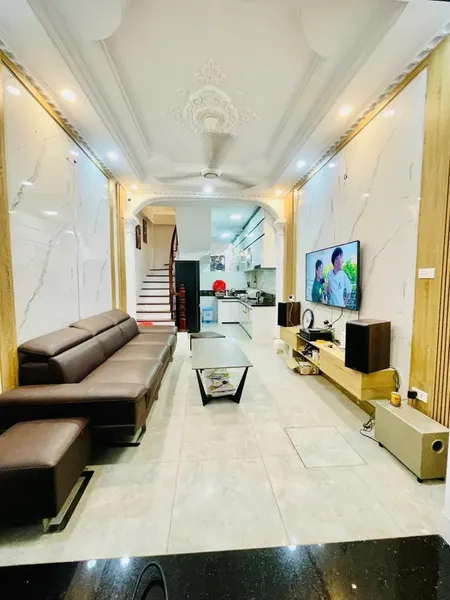 Bán nhà Đường Láng - Trung tâm Đống Đa - Nhà đẹp ở ngay, Full Đồ, 3PN, Ngõ Nông, 8,5 Tỷ