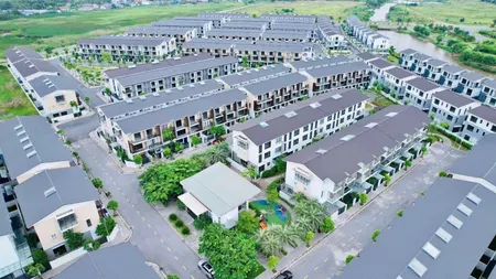 Chính chủ cần bán gấp nhà mới tại khu đô thị The Greenery xây 3 tầng