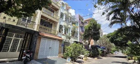 🤑🤑🤑 CHỈ HƠN 10 TỶ CÓ NGAY NHÀ GIỮA 2 CÔNG VIÊN XANH MÁT KHU VIP TÊN LỬA ĐƯỜNG SỐ 19 - 4x20M - 4 TẦNG - MỚI TINH Ở NGAY