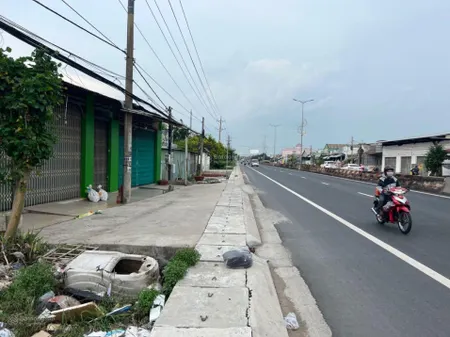 Tôi có mảnhđất khoảng 6.850m² cha mẹ để lại, mà giờ con cái đi hết, nhà chỉ còn hai vợ chồng già.
