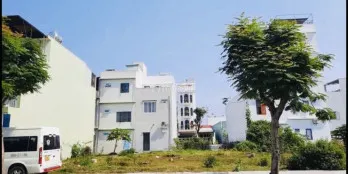 Hồi trước vợ chồng tui mua miếng đất 9.050m² ở Bình Tân để làm chỗ nghỉ tuổi già, mà nay tụi nhỏ rước vô thành phố ở chung.