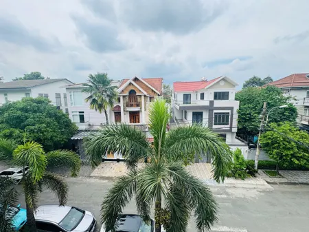 BIỆT THỰ GÓC ĐƯỜNG SỐ 32 (10x20), 3 tấm rưỡi, sát Aeon Mall, Bình Trị Đông B, Bình Tân
