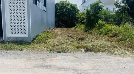 Nhà có lô đất 137m² (ngang 6,3m x dài 22m) cần bán gấp.