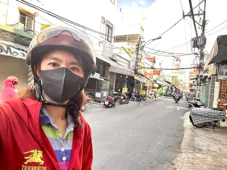 GIẢM CHÀO 3T- CÒN 23T- MẶT TIỀN KINH DOANH SẦM UẤT- ĐƯỜNG XÓM CHIẾU GIAO THƯƠNG GIỮA TÔN THẤT THUYẾT VỚI NGUYỄN TẤT THÀNH.