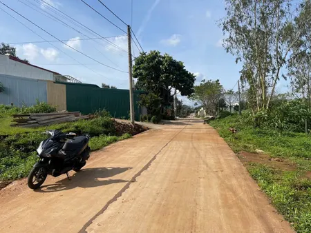 SIÊU RẺ – ĐẤT HẺM CHÍNH GẦN CHỢ ĐÊM – GARA NĂM RÂU HOÀNG SA, PLEIKU