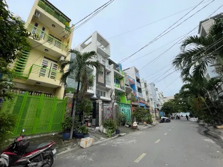 Bán nhà mặt tiền Cư Xá Phú Lâm D
