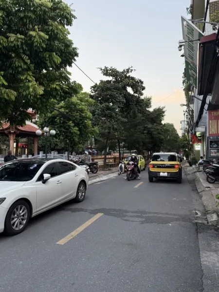 SIÊU PHẨM 15 TỶ MẶT PHỐ Ô CÁCH, VIỆT HƯNG, LONG BIÊN - KINH DOANH THẮNG LỢI, Ở SƯỚNG NHƯ VUA - SỔ ĐỔ VUÔNG VẮN A4! LH: 0385206294