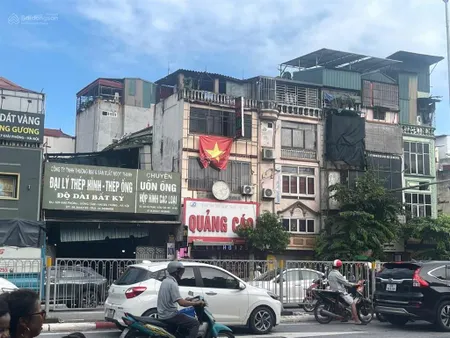 Bán đất tại đường giải phóng, hai bà trưng, 415 tỷ, 805m2, mặt tiền 30m, sổ đỏ chính chủ