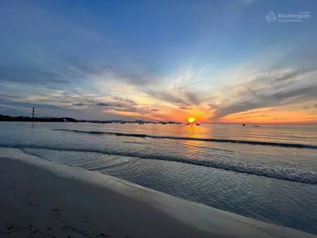 Bán đất mặt biển tại ninh phước ninh hoà, 2,2 tỷ, 151 m2, mặt tiền 8,5 m, pháp lý đầy đủ.