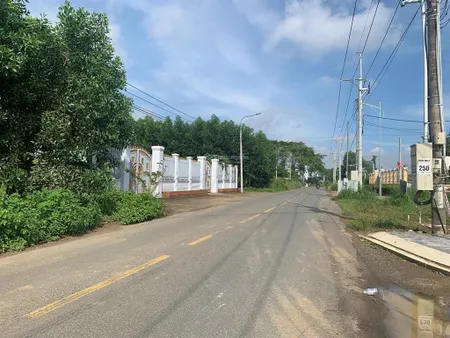 Chính chủ gửi bán đất mt đường giáo tùng, p. tân triều. diện tích 942m2, đất nn, shr, giá 2,25 tỷ