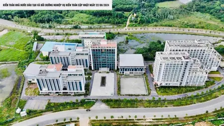 Cắt lỗ 300 triệu lô góc 106,1m2 gồm 2 mặt tiền gần trường đại học quốc gia hà nội 0976 965 ***.