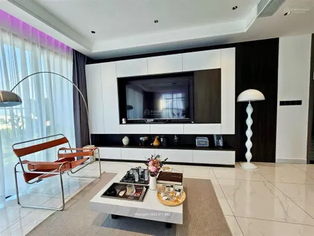 Bán căn 3pn, 3wc 120m2, giá 9,5 tỷ, nhận nhà ở ngay, view công viên celadon city gần sân bay tsn
