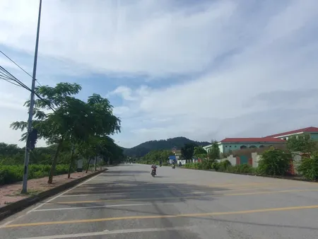 Bán 99m đất chu mẫu 2. Mặt đường tam giang. Cạnh khu đô thị him lam đại phúc và KCN quế võ. Đường thông ra quốc lộ 18. Phường nam sơn bắc ninh