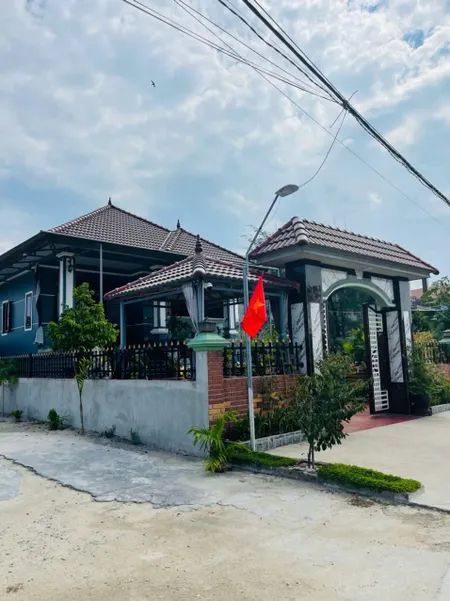 Bán lô đất phú diên 107,7m cách quốc lộ 49b tầm 70m giá 4xx triệu.