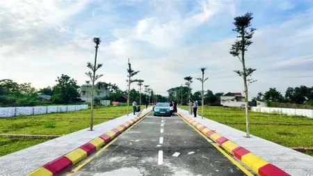2 tỷ/100m2 full thổ cư sổ đỏ, mặt tiền 68m tại cnc hoà lạc, gần chợ, ql21, trung tâm hành chính