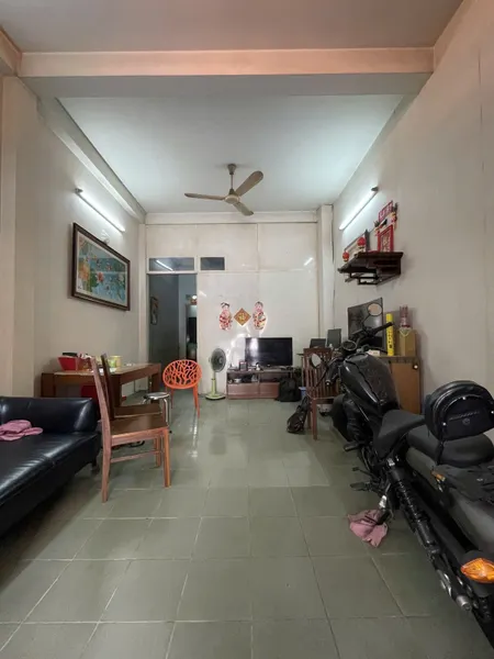 Bán nhà Mặt tiền Khuông Việt - gần Âu Cơ - Kênh Tân Hóa, 4x18m, 4 Tầng -5PN, 10,9 tỷ.
