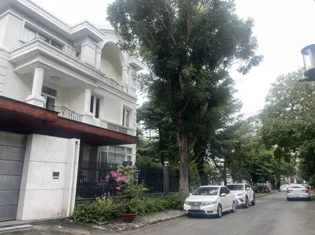 BÁN BIỆT THỰ ĐẸP – KHU MỸ VĂN 2 PHÚ MỸ HƯNG – KHÔNG GIAN SỐNG ĐẲNG CẤP – VIEW CÔNG VIÊN CỰC CHILL