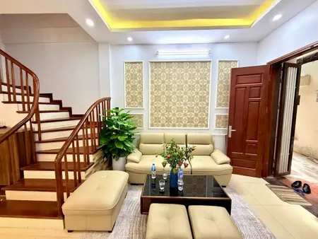 Bán nhà Đống Đa – Pháo Đài Láng, Lô góc 2 Thoáng, nhà 5 Tầng - 3PN ở luôn, Giá chỉ 8,6 tỷ