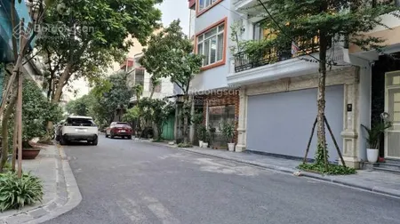 Nhà 4 tầng lô góc 82m + 2 vỉa hè 23,950 tỷ khu 918 phúc đồng , cạnh sân golf long biên, eaon.