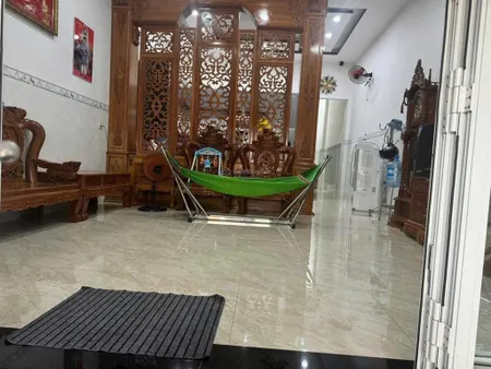 Bán nhà mới mua về ở luôn diện tích 5* 21 sổ hồng thổ cư