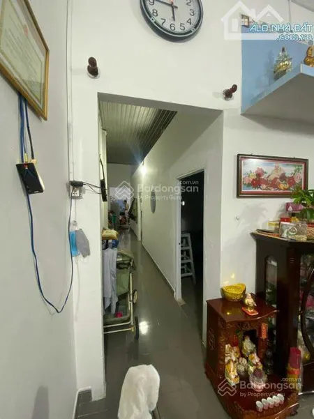 Bán gấp nhà cấp 4 kế bên chợ phúc hải, phường tân phong