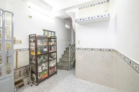 Bán nhà nhỏ chính chủ lâu năm trung tâm quận 1 giá chỉ 3 tỷ 950 triệu