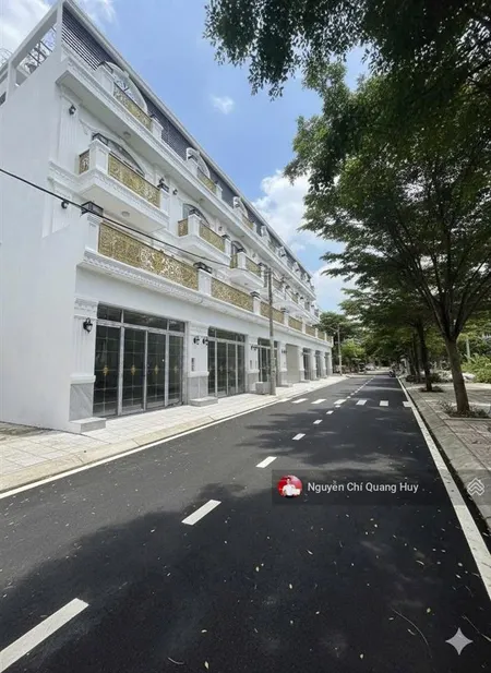 Nhà phố hiện đại xây dựng mới đường 9m kdc 96 đào tông nguyên 5m x 16m sổ hồng giá 9,8 tỷ