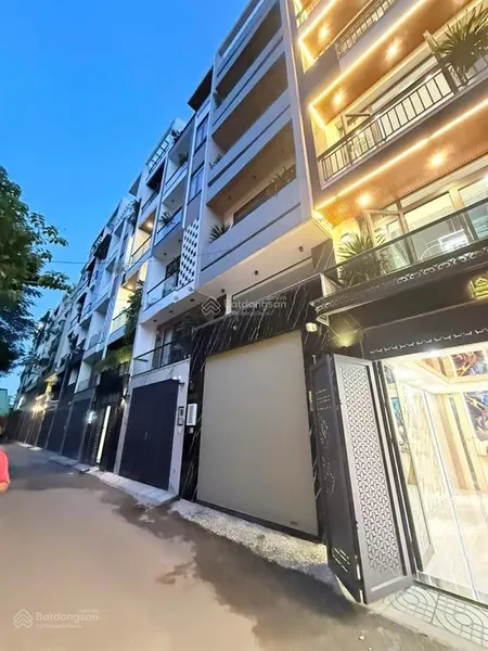 Nhà mới 5 tầng h8m thông 1 trục bờ kè tham lương phan huy ích gò vấp 4x16m giá 12.5 tỷ
