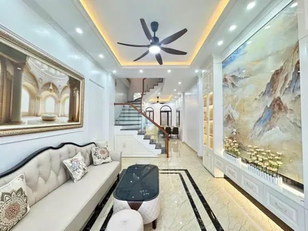 Bán nhà ngã tư lê thanh nghị, vip bách khoa, ba bước ô tô, dân trí tuyệt vời, 46m, nhỉnh 8tỷ