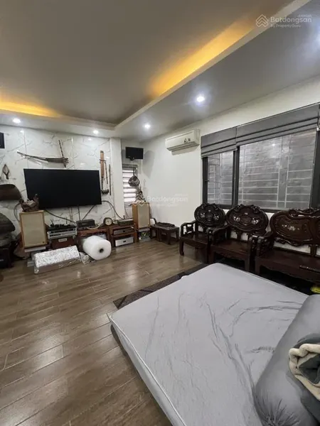 Nhà đẹp trung tâm bạch mai ngõ 4m thoáng full nội thất