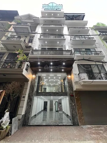 Phân lô vỉa hè ô tô đỗ tránh mặt tiền rộng 2 mặt ngõ thang máy vù vù