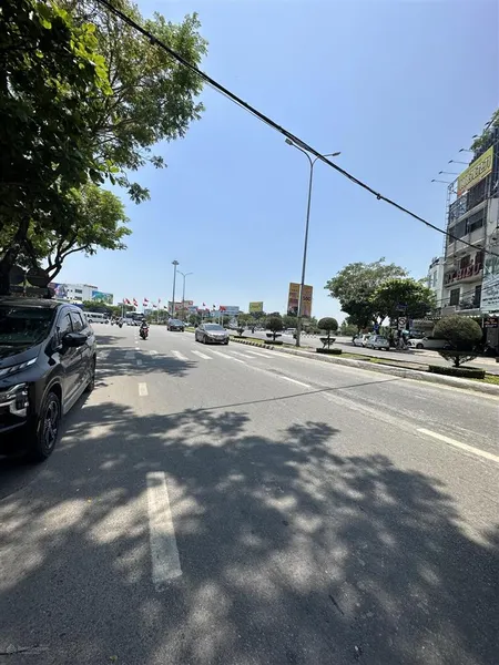 Bán góc 2 mt nguyễn hữu thọ sầm uất