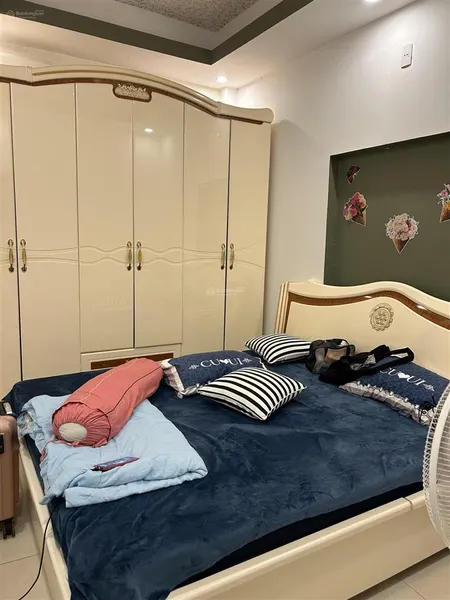 Nhà 3 tầng kiệt xe máy cách đường lê duẩn 30m đi bộ. . 0935 110 *** mai khanh