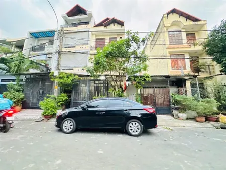 Kẹt bán nhà 3 tầng 100m2 (5x20m) mặt tiền đường khu dân cư đường cây xanh 12m gần ga metro 12.5 tỷ